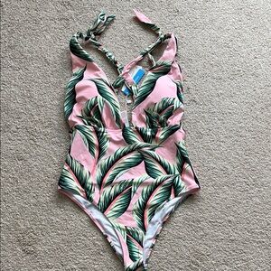 Cupshe Tropical Leaf Print Swimsuit